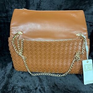 NWT URBAN EXPRESSION CAMEL WEAVE CLUTCH WITH GOLD CHAIN